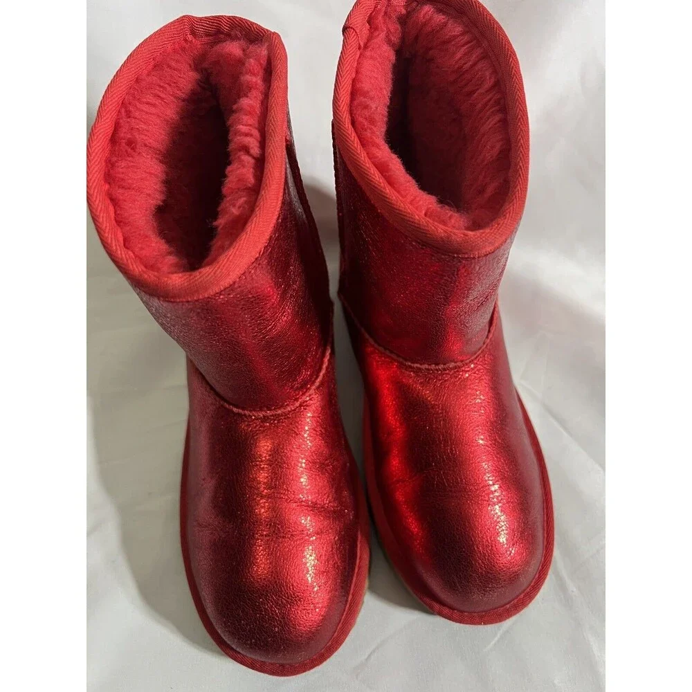 UGG METALLIC RED SUEDE SHEEPSKIN CHUKKA SHORT GIRLS BOOTS SIZE US 3/ UK 2